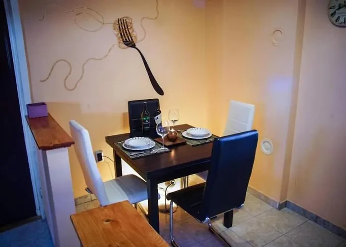 Historic Luxury Old Town Apartament